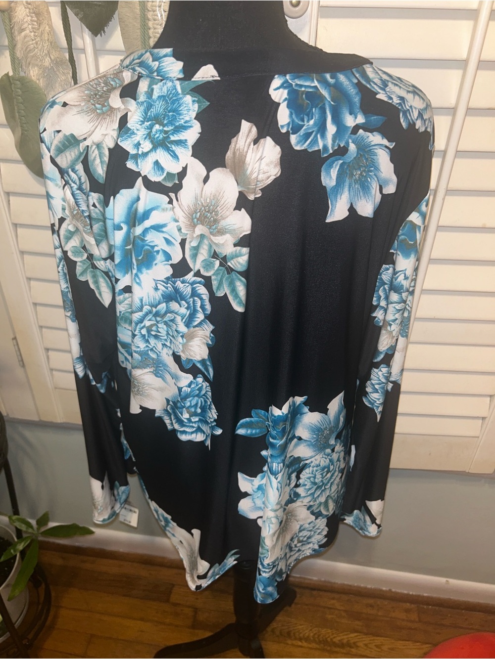 Black Floral V-Neck Blouse with Blue Roses - Picture 6 of 6